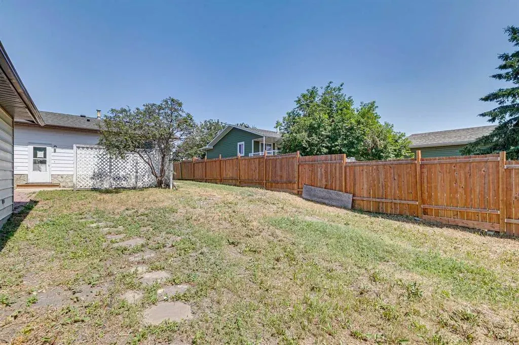 126 Thistle Way