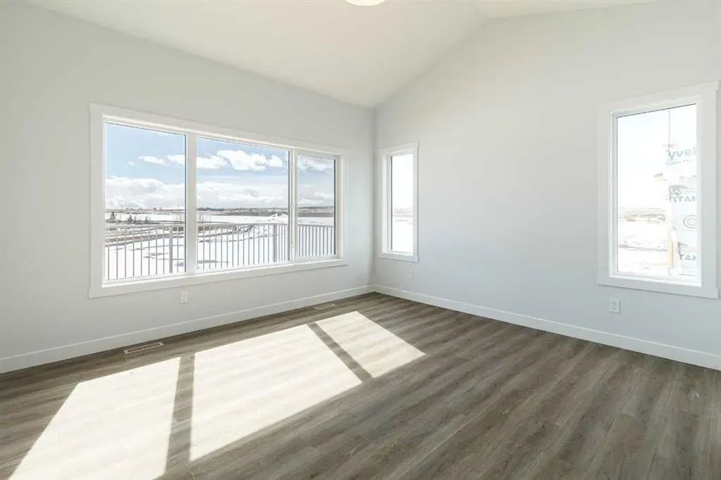 125 Monarch Bend