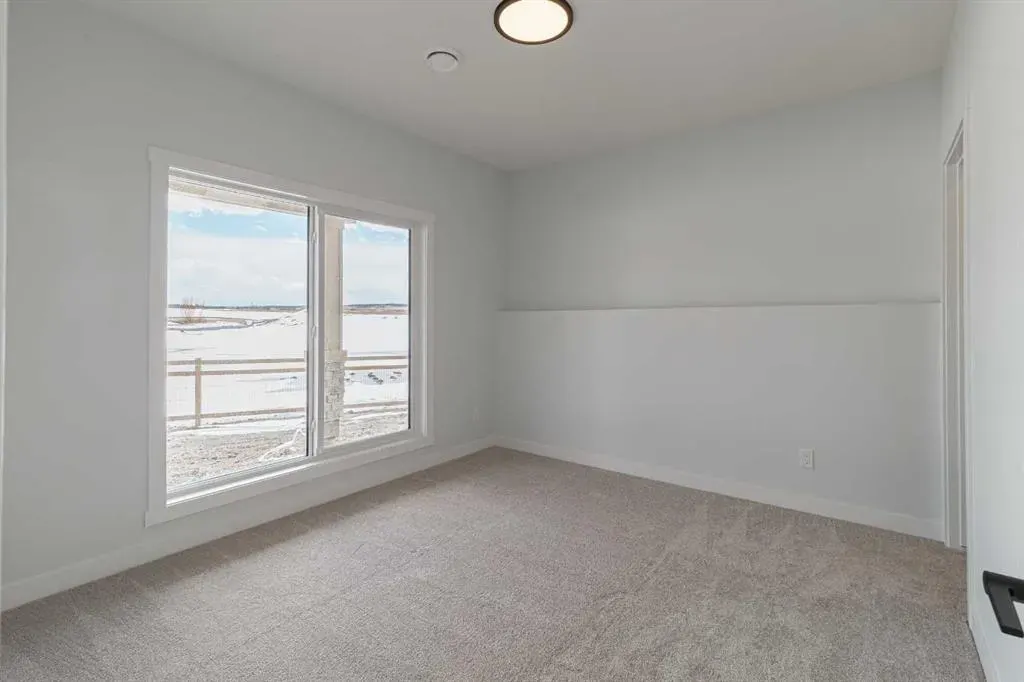 125 Monarch Bend