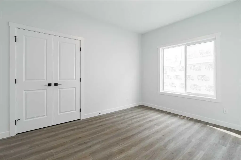 125 Monarch Bend