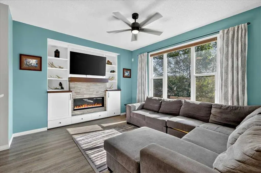 21 Mcintyre Place NW