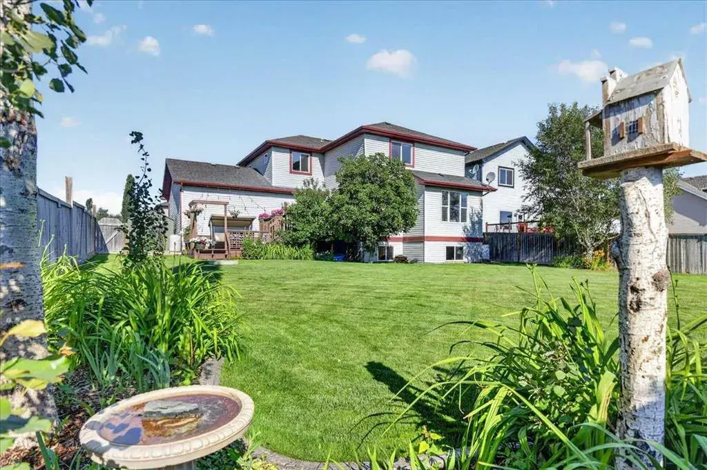 21 Mcintyre Place NW
