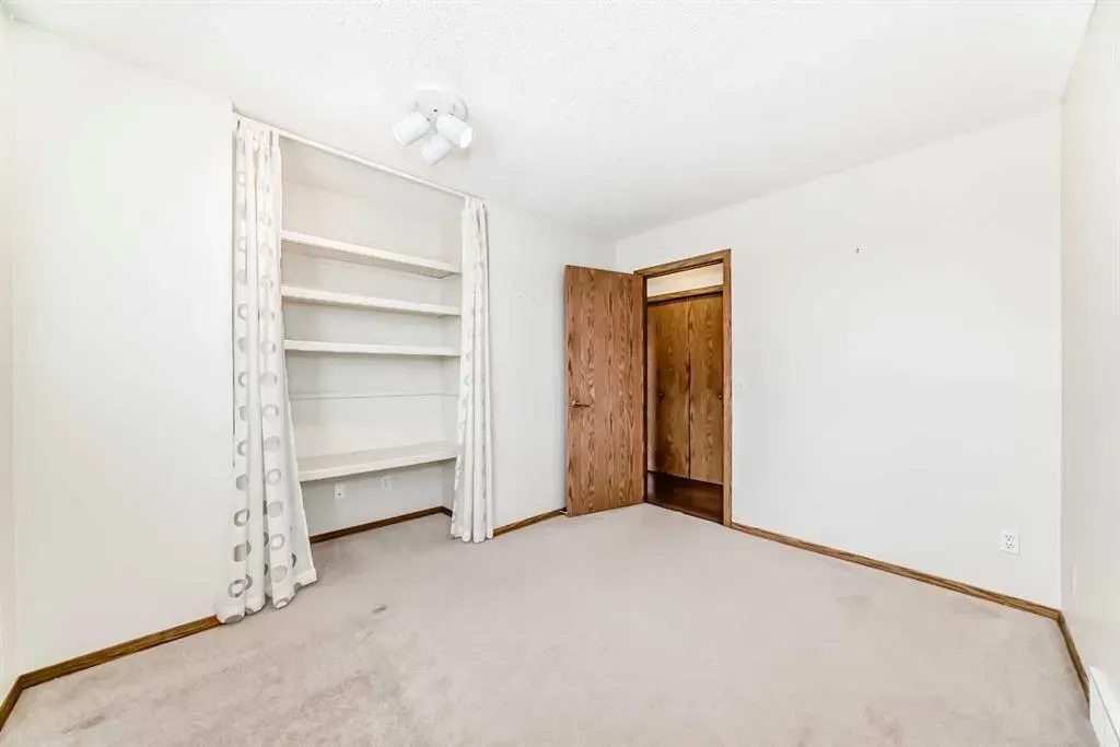 16 Edenwold Green NW