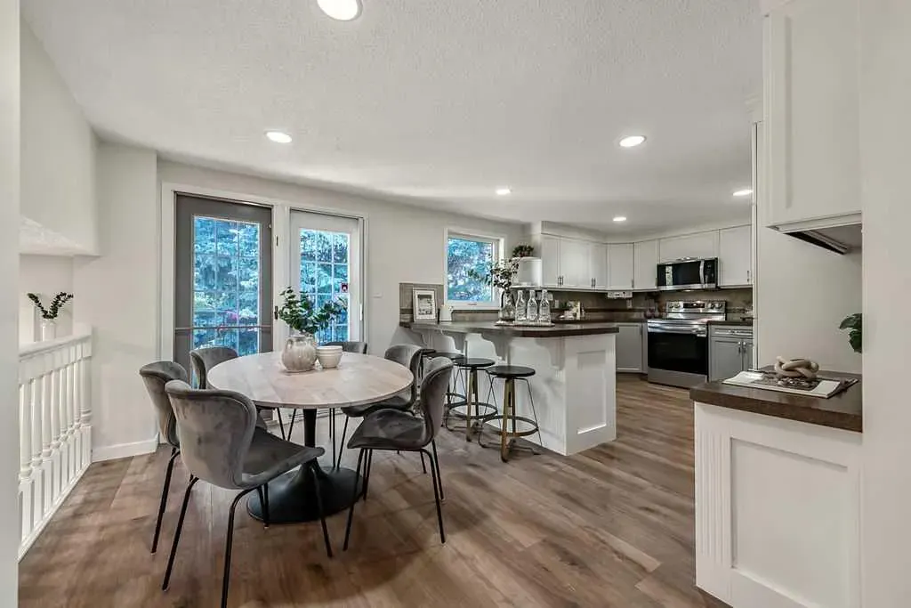 502 Suntree Place