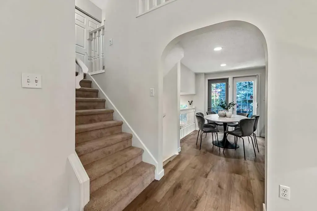 502 Suntree Place