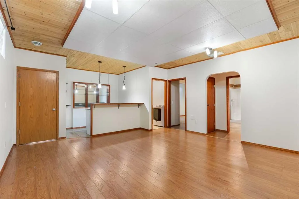 1207 Westmount Drive