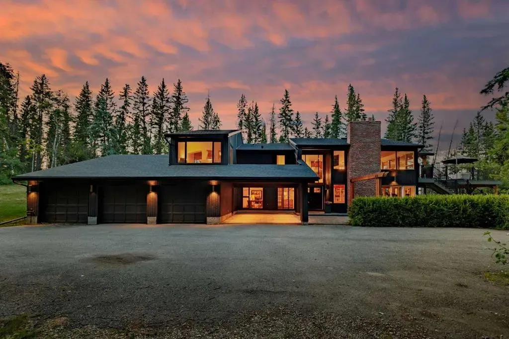 15 Elbow River Point