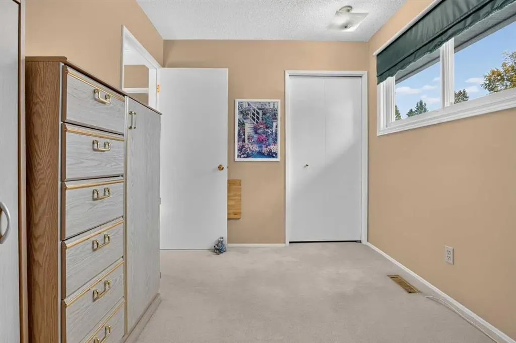 172 Queensland Road SE