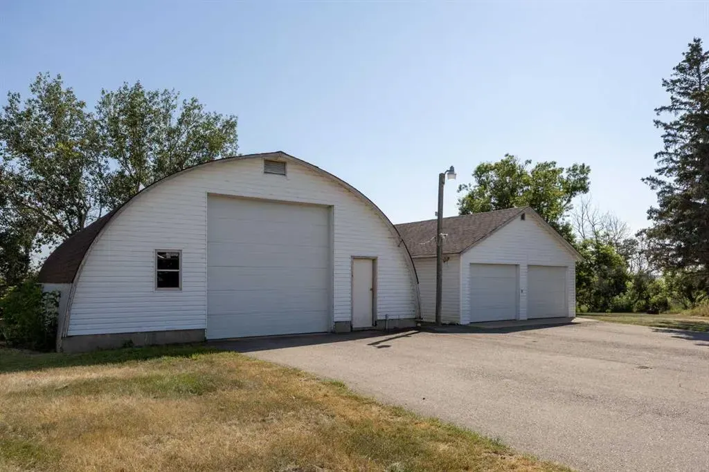 274 Range Road #281014