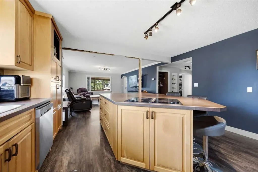 274 Range Road #281014