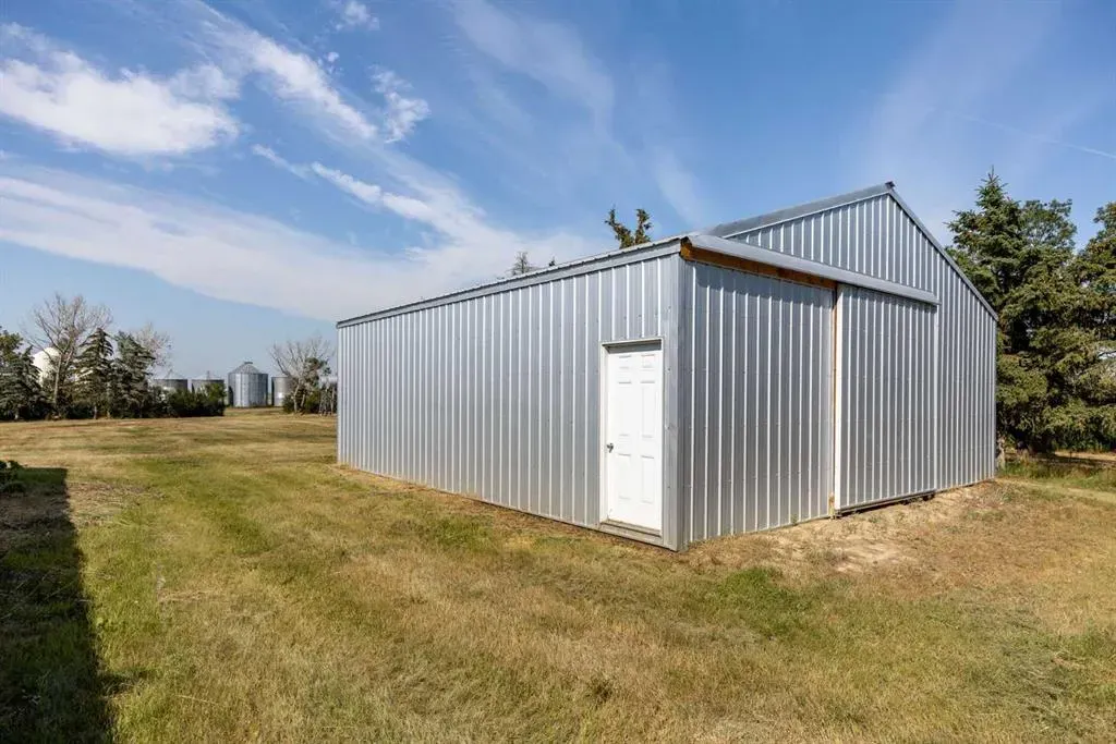 274 Range Road #281014