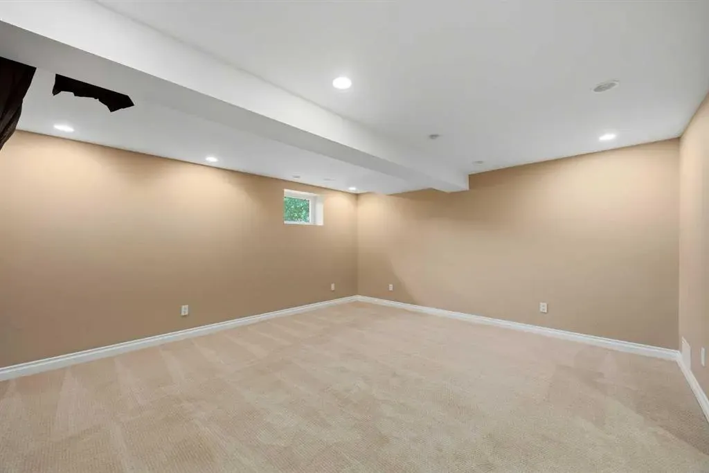 274 Range Road #281014