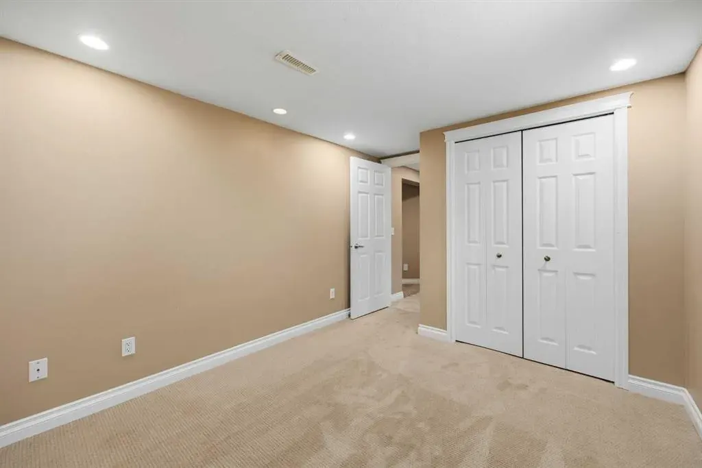 274 Range Road #281014