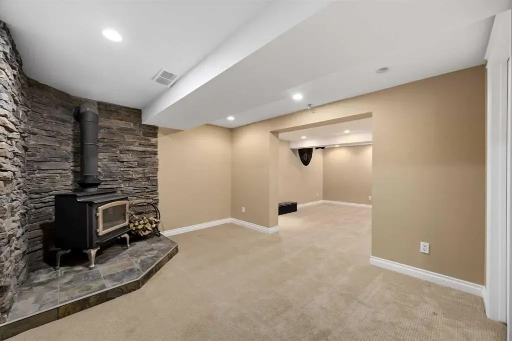 274 Range Road #281014