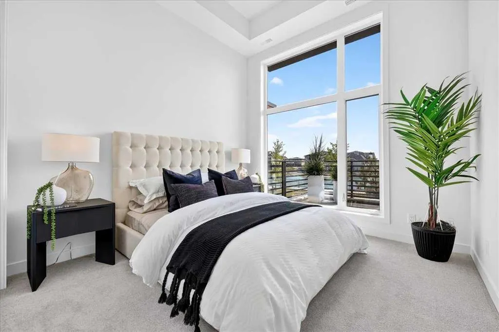 150 Marina Cove SE #102
