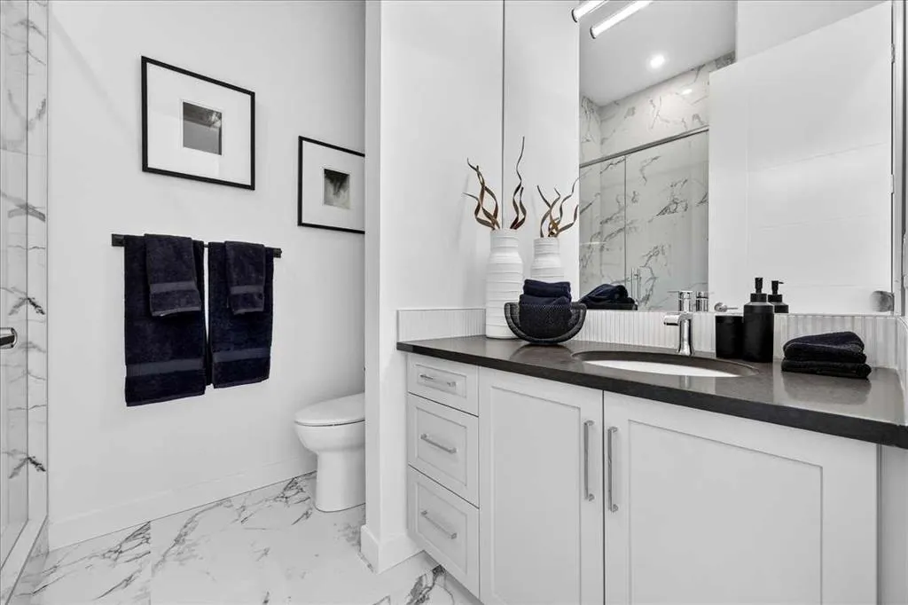 150 Marina Cove SE #102