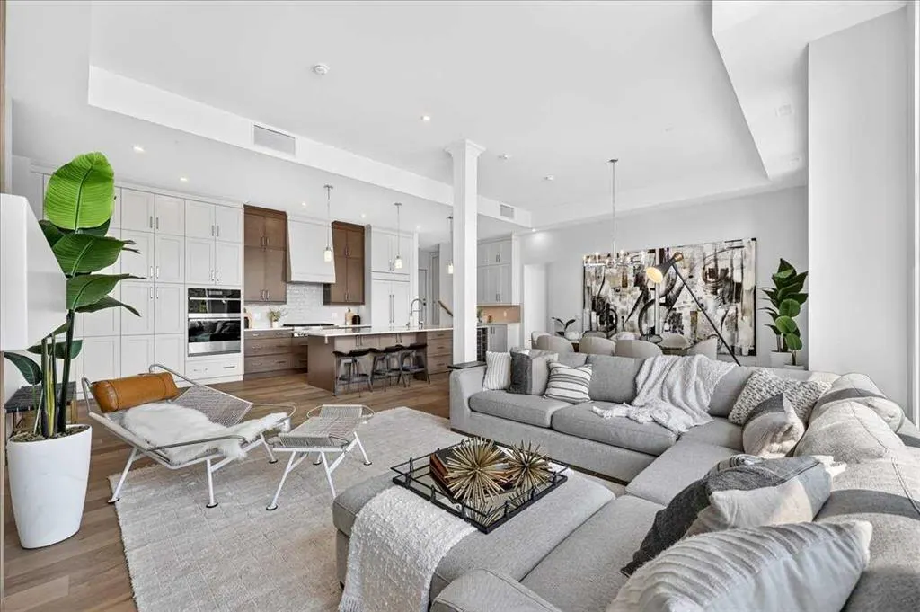 150 Marina Cove SE #101