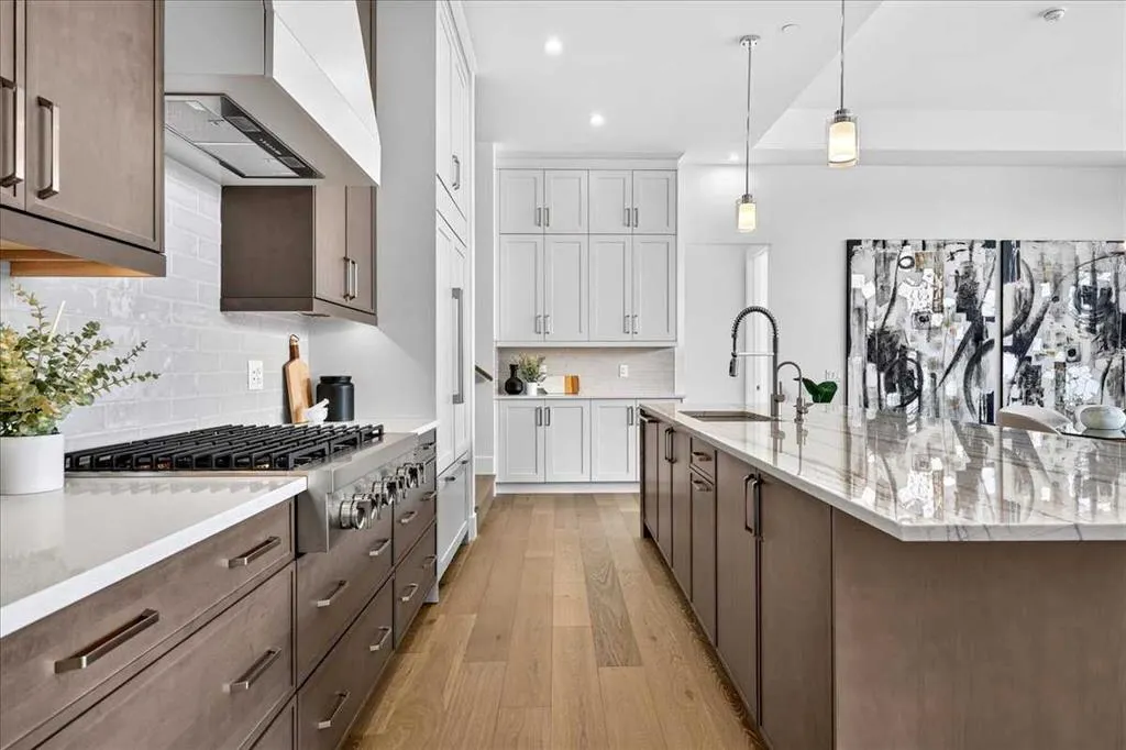 150 Marina Cove SE #101