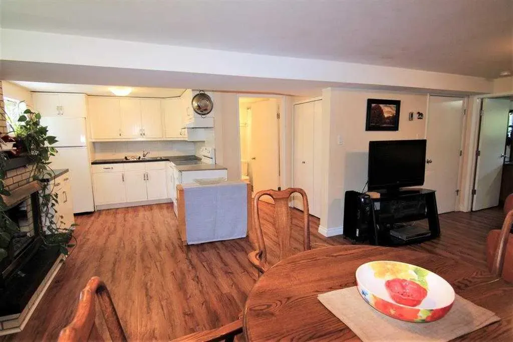 7504 39 Avenue NW #Basement Unit