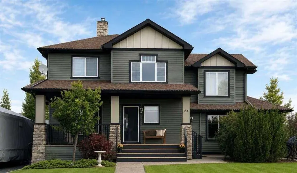 24 Brander Avenue NW