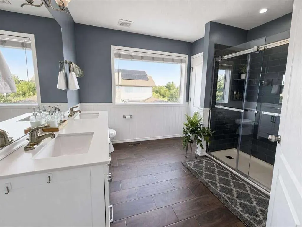 24 Brander Avenue NW