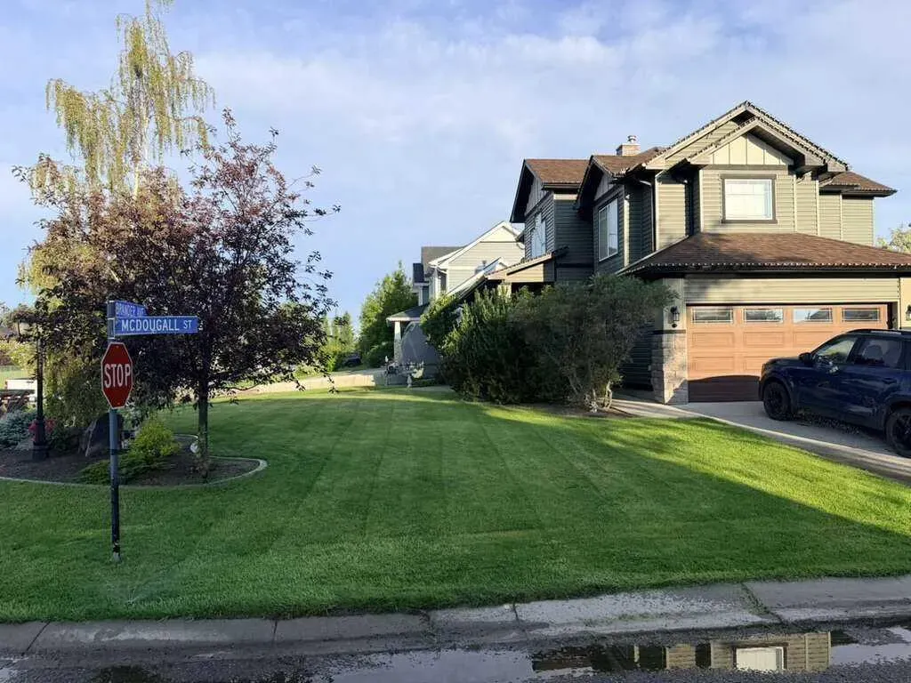 24 Brander Avenue NW