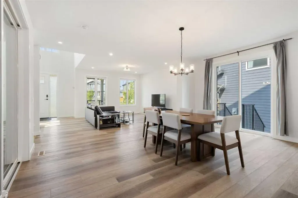 6 Elderberry Way