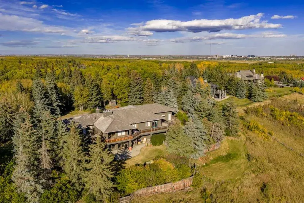19 Westbluff Place