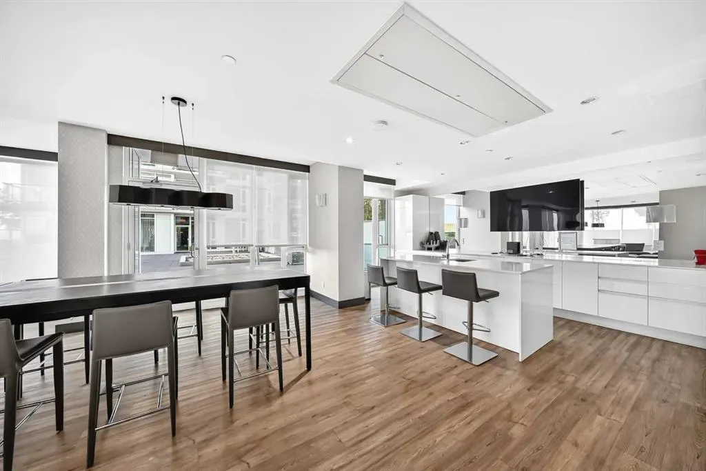 1122 3 Street SE #1602