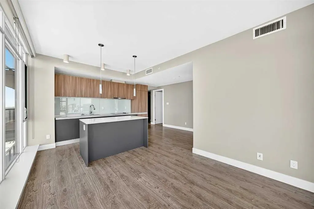 1122 3 Street SE #1602