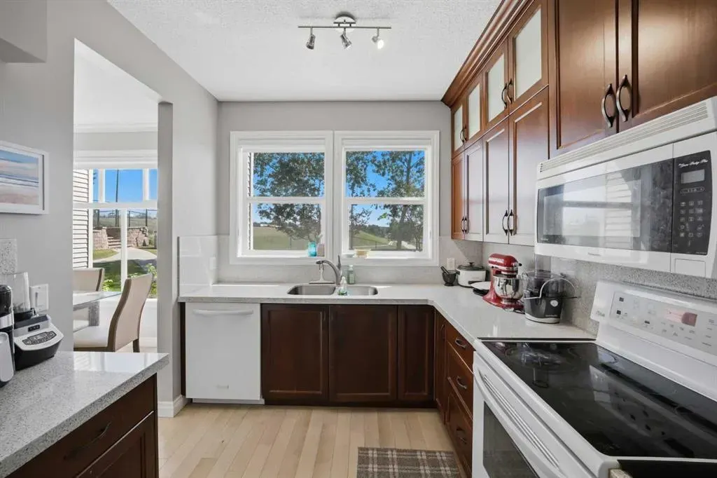 1010 Arbour Lake Road NW #3137