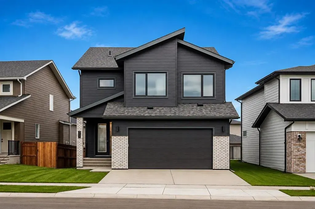 317 Grayling Manor