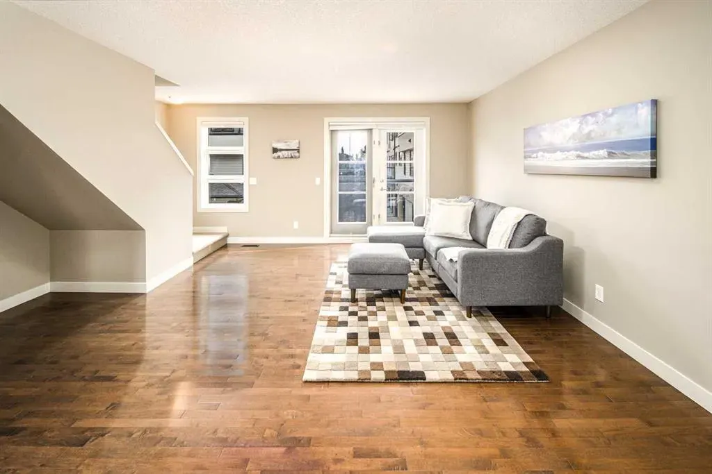 83 Aspen Hills Green SW