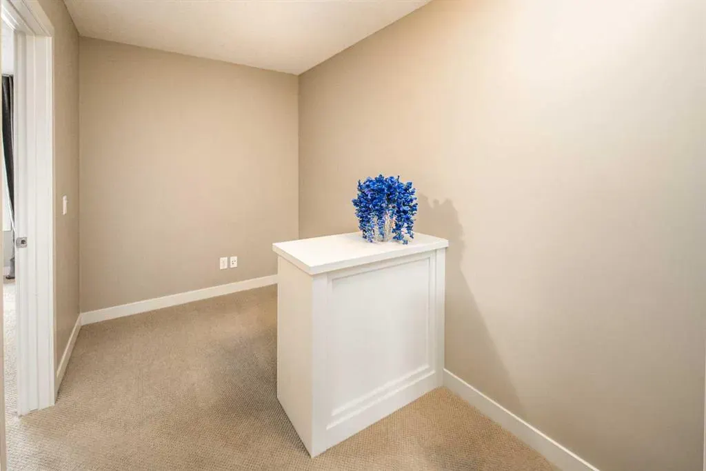 83 Aspen Hills Green SW