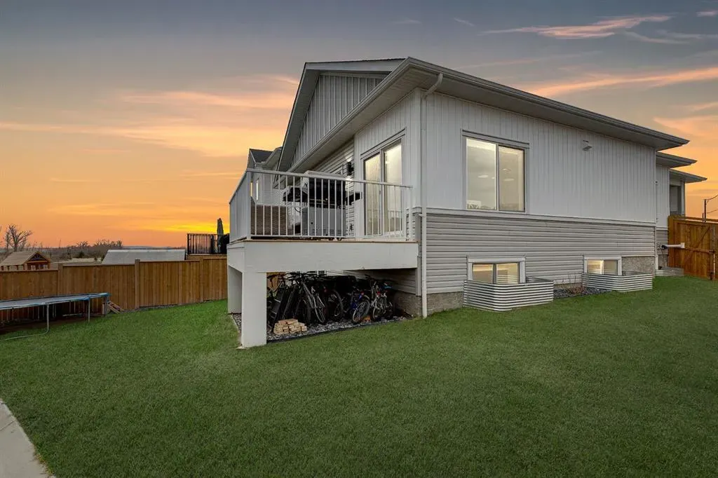 315 Monterey Place SE