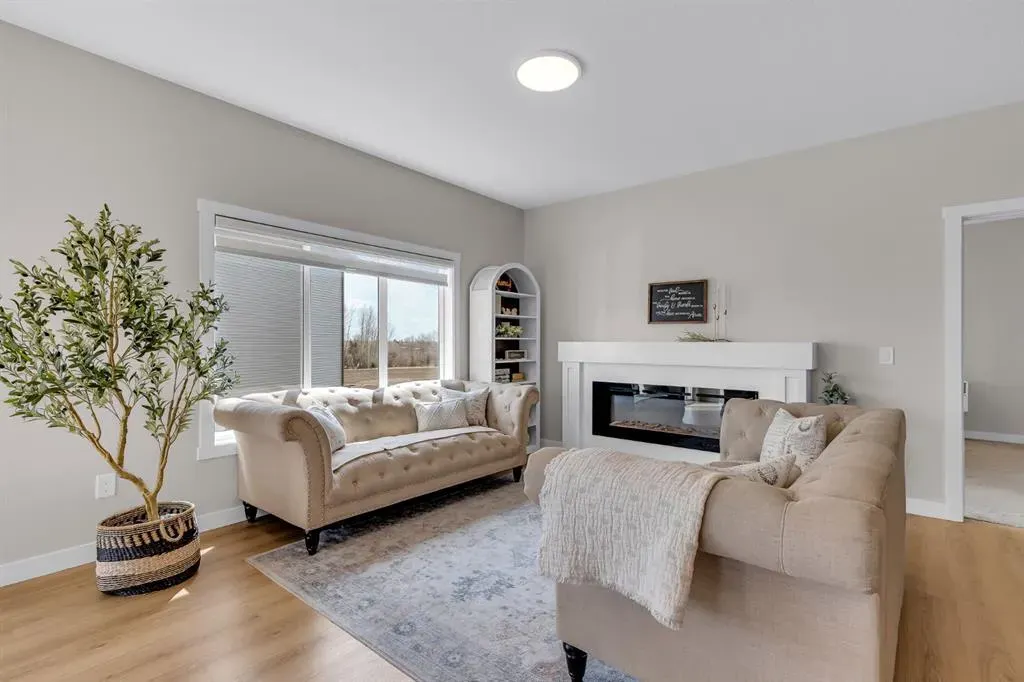 315 Monterey Place SE