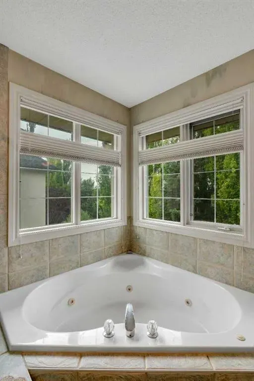 11 Tuscany Ridge Park NW