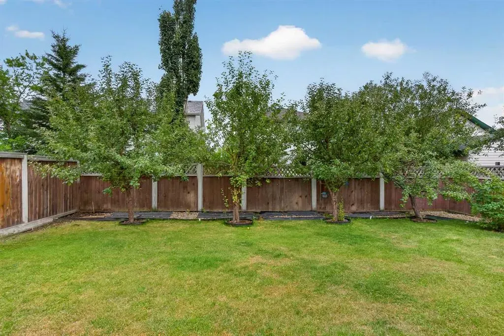 45 Arbour Crest Terrace NW