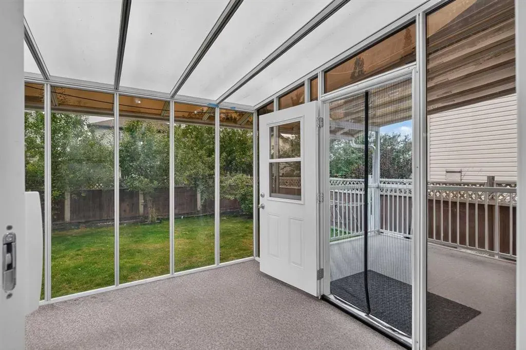 45 Arbour Crest Terrace NW