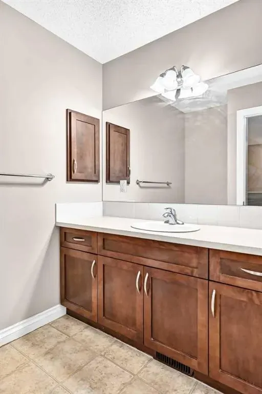 308 11 Avenue #129