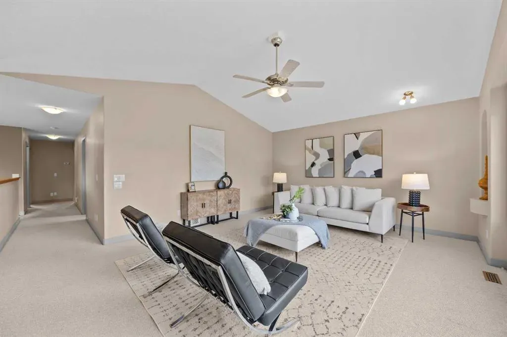 139 Tuscany Ridge Close NW