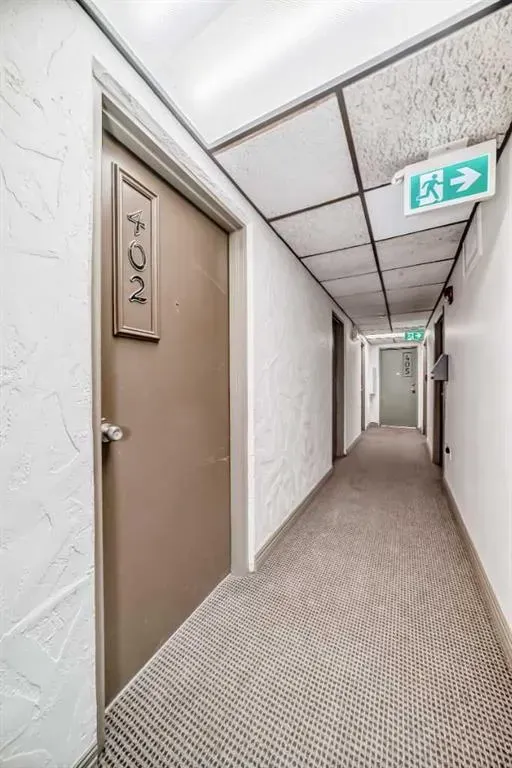 319 2 Avenue #402