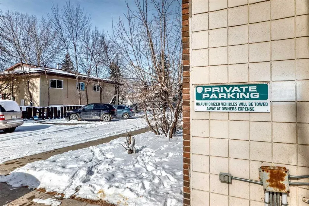 319 2 Avenue #402