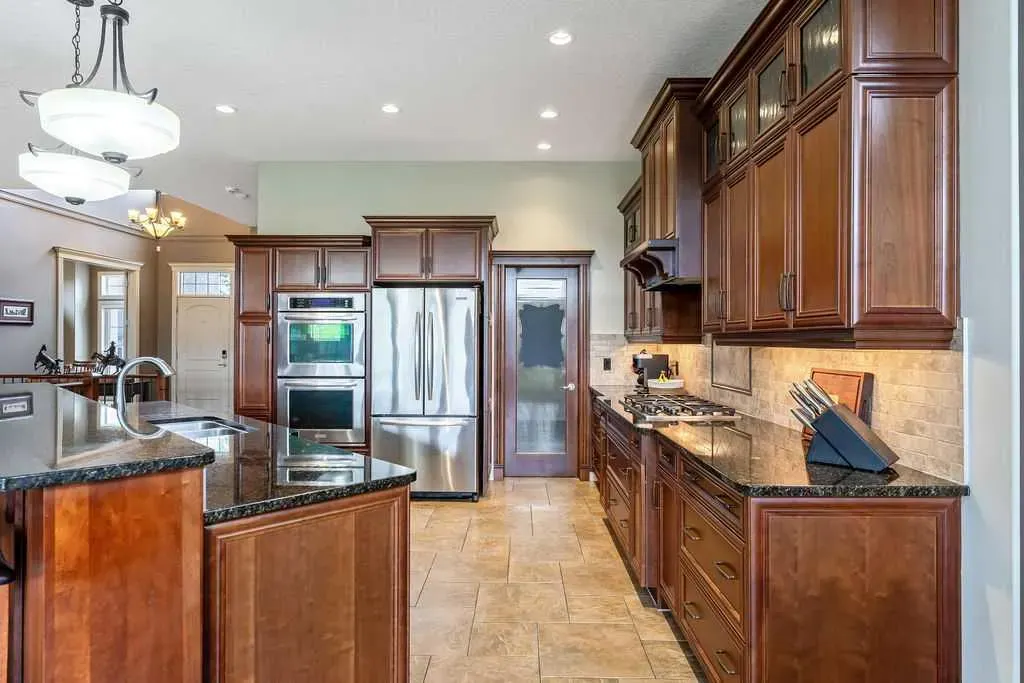 22 Tuscany Estates Crescent NW