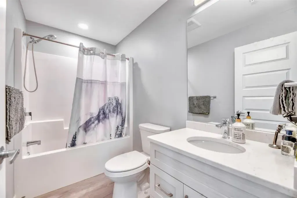 404 1 Avenue SE #407