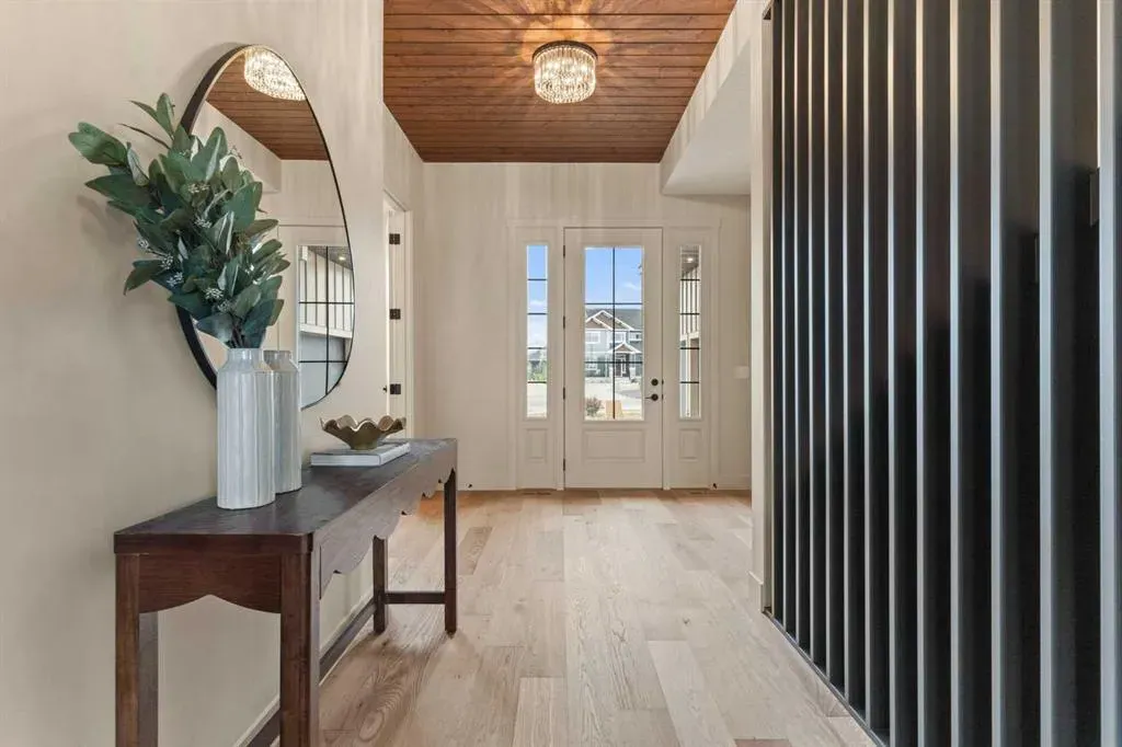 4 Westmount Point