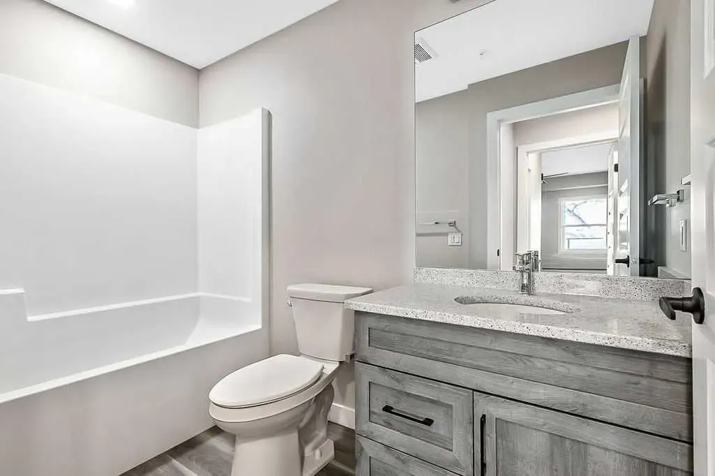 101 Willowridge Drive #405