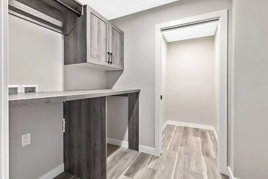101 Willowridge Drive #405
