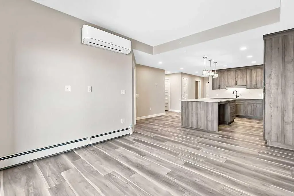 101 Willowridge Drive #405