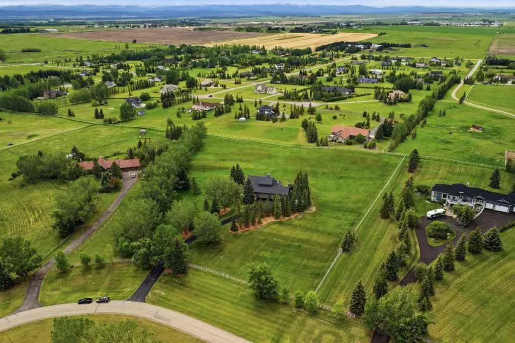 39 Calling Horse Estates